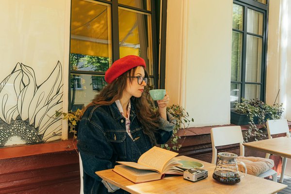 Kreative Styling-Ideen: So tragen Sie Seidenblusen elegant im Büro!